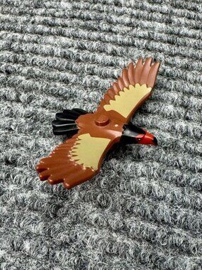 Lego Eagle Minifigure Red Black Brown City Wildlife Rescue Bird Animal 60307